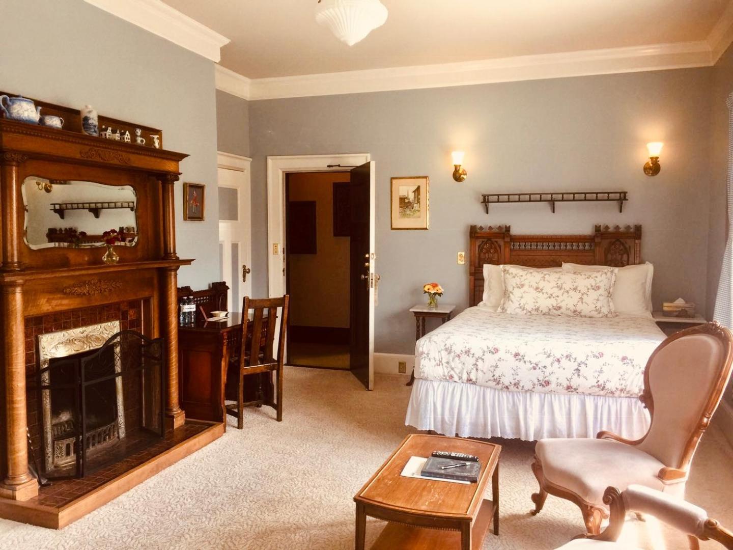 Beaconsfield Bed And Breakfast - Виктория Экстерьер фото