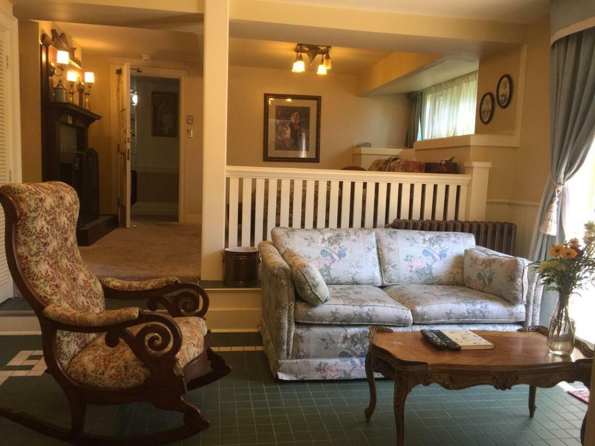 Beaconsfield Bed And Breakfast - Виктория Экстерьер фото